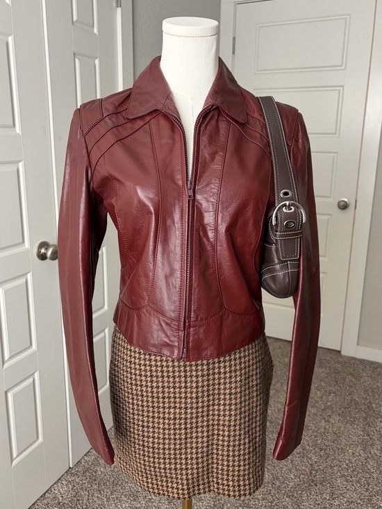 Wilsons Leather Jackets & Blazers - RARE 80s Wilsons Leather Burgundy Leather Jacket - Cropped Leather Jacket